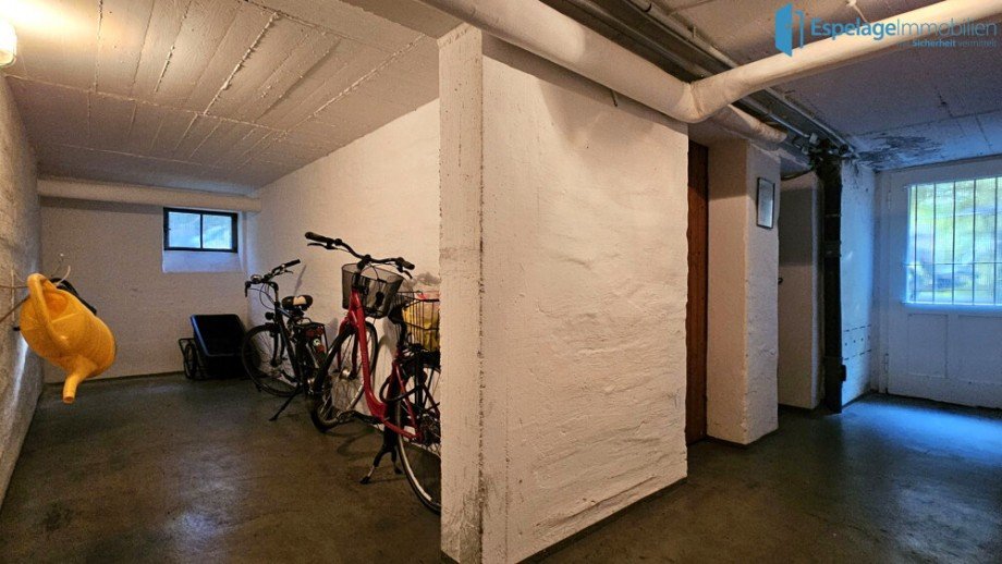 Fahrradabstellraum_Web Etagenwohnung Bremen