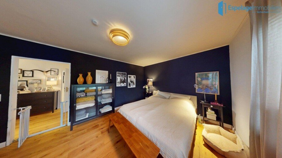 Schlafzimmer EG Einfamilienhaus Ree�um