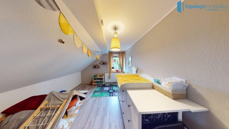 Kinderzimmer OG Einfamilienhaus Ree�um