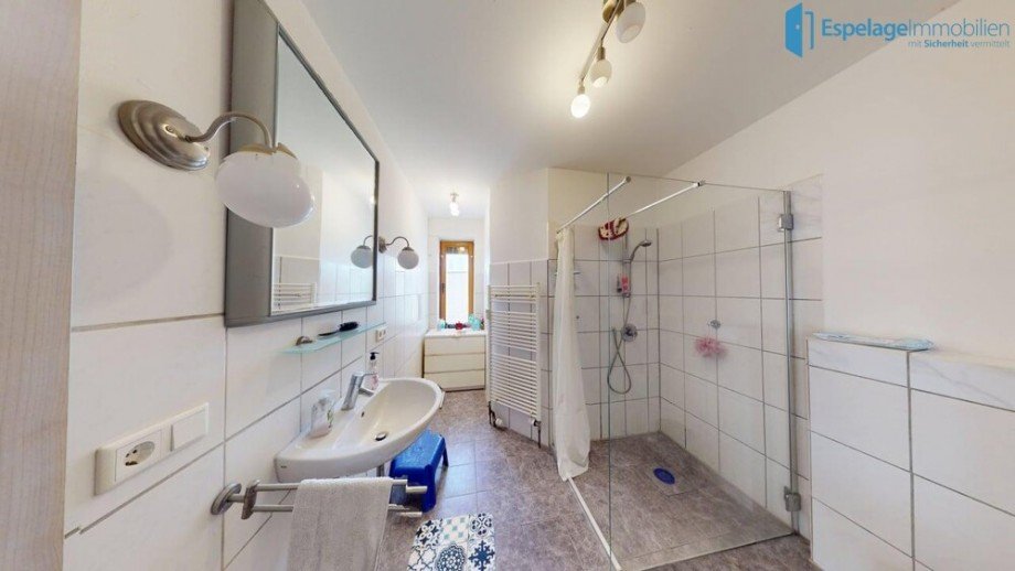 Bad EG Einfamilienhaus Osterholz-Scharmbeck / Buschhausen