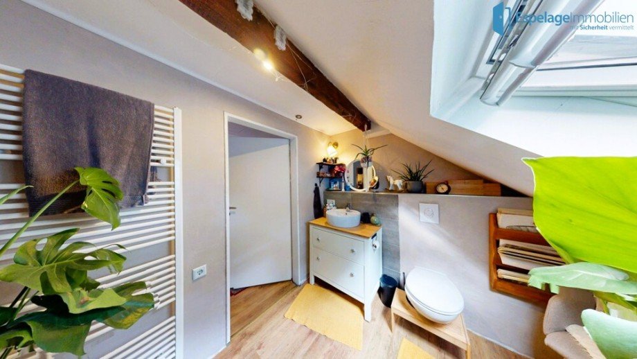 Bad OG Einfamilienhaus Ree�um