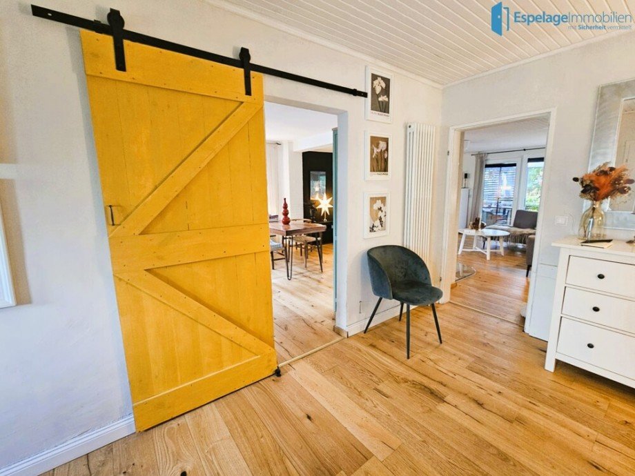 .. Einfamilienhaus Ree�um