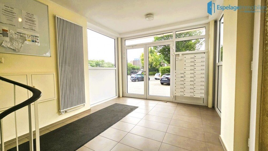 Eingangsbereich Etagenwohnung Oldenburg / Eversten