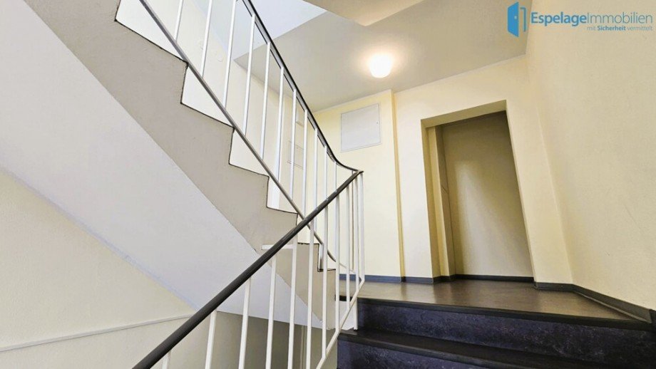 Treppenbereich Etagenwohnung Oldenburg / Eversten